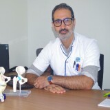 Dr. Dayerizadeh Nader Chirurgien orthopédique à Verviers, 4800
